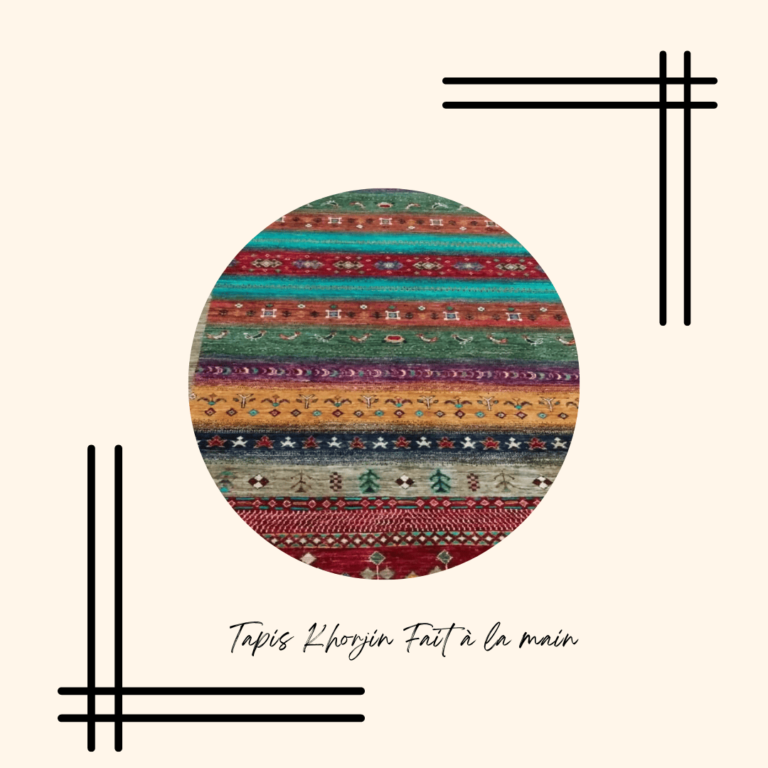 Tapis fait main à motif contemporain Khorjin à rayures multicolores pour la marque Interior'n Co